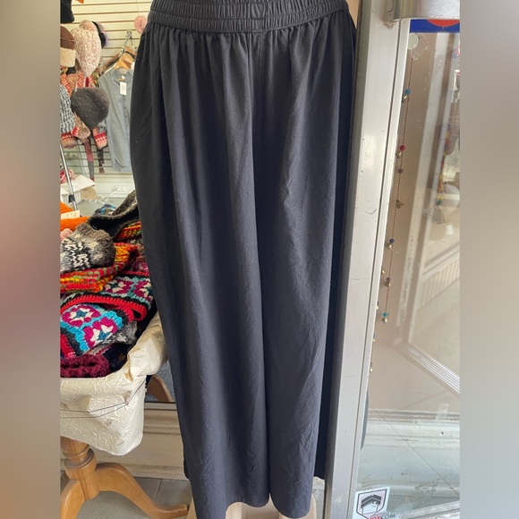 Brand new cotton high quality pants - Picture 3 of 3